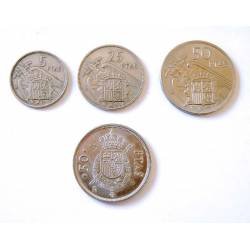 Lote de 4 monedas de España...