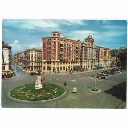 Postal gigante de Málaga. Calle Larios y Acera de La Marina. Ed. Fisa