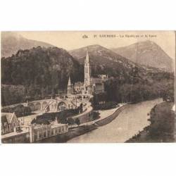 Tarjeta Postal Lourdes. La Basilique et le Gave