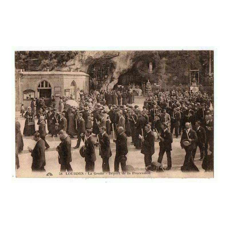 Tarjeta Postal Lourdes. La Grotte. Depart de la Procession