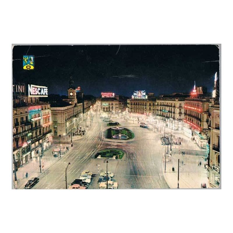 Postal gigante de Madrid. Puerta del Sol. Vista nocturna. Ed. Fisa, 1962. Circulada