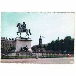 Postal del Lyon, Francia....