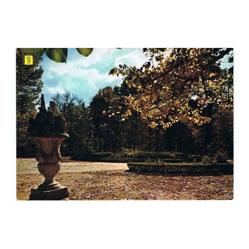 Postal de Aranjuez, Madrid. Jardín del Príncipe. Plaza de Pamplona