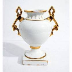 Antiguo Jarrón Florero Isabelino de porcelana esmaltada con dorados