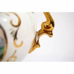 Antiguo Jarrón Florero Isabelino de porcelana esmaltada con dorados