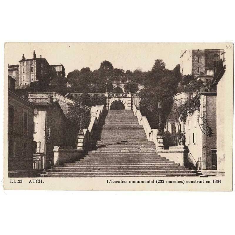 Postal Francia. L'Escalier monumental - LL 23 - Auch