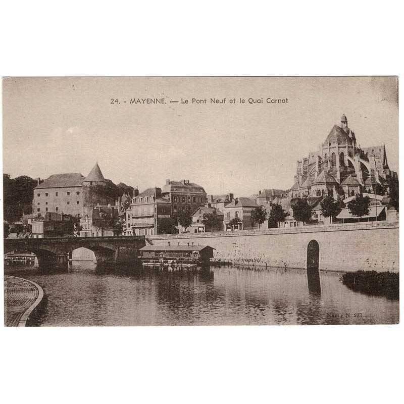 Postal Francia. Mayenne. Le Pont Neuf et le Quai Carnot No. 24