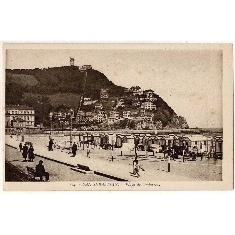 Postal Guipúzcoa. San Sebastián. Playa de Ondarreta No. 124