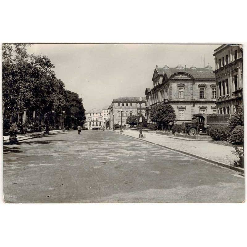 Postal Pontevedra. Avenida de Montero Rios No. 22. Ediciones Paris