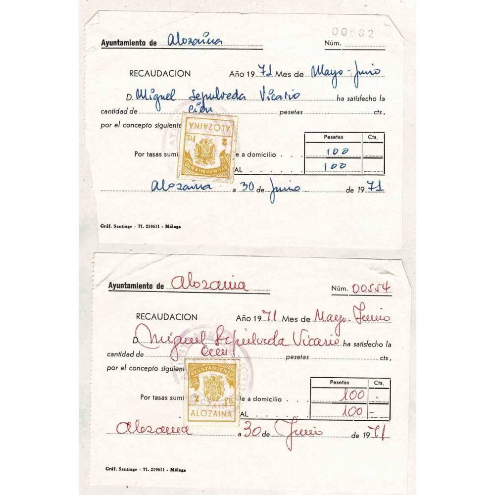 Dos recibos de suministro de agua. Ayuntamiento Alozaina. Sellos municipales 1971