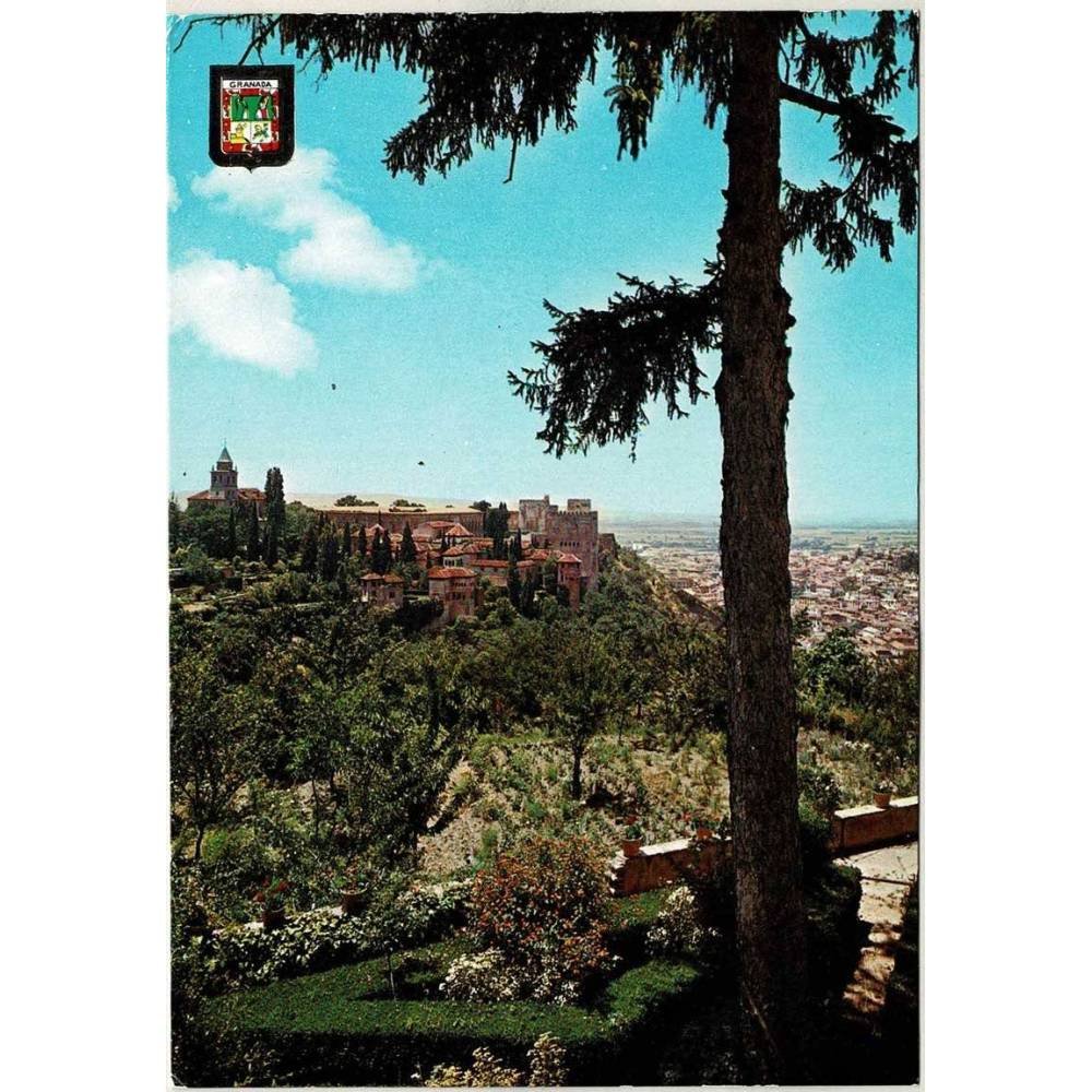 Postal Granada. Vista parcial de La Alhambra No. 30