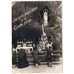 Postal de Lourdes. La Grotte Miraculeuse