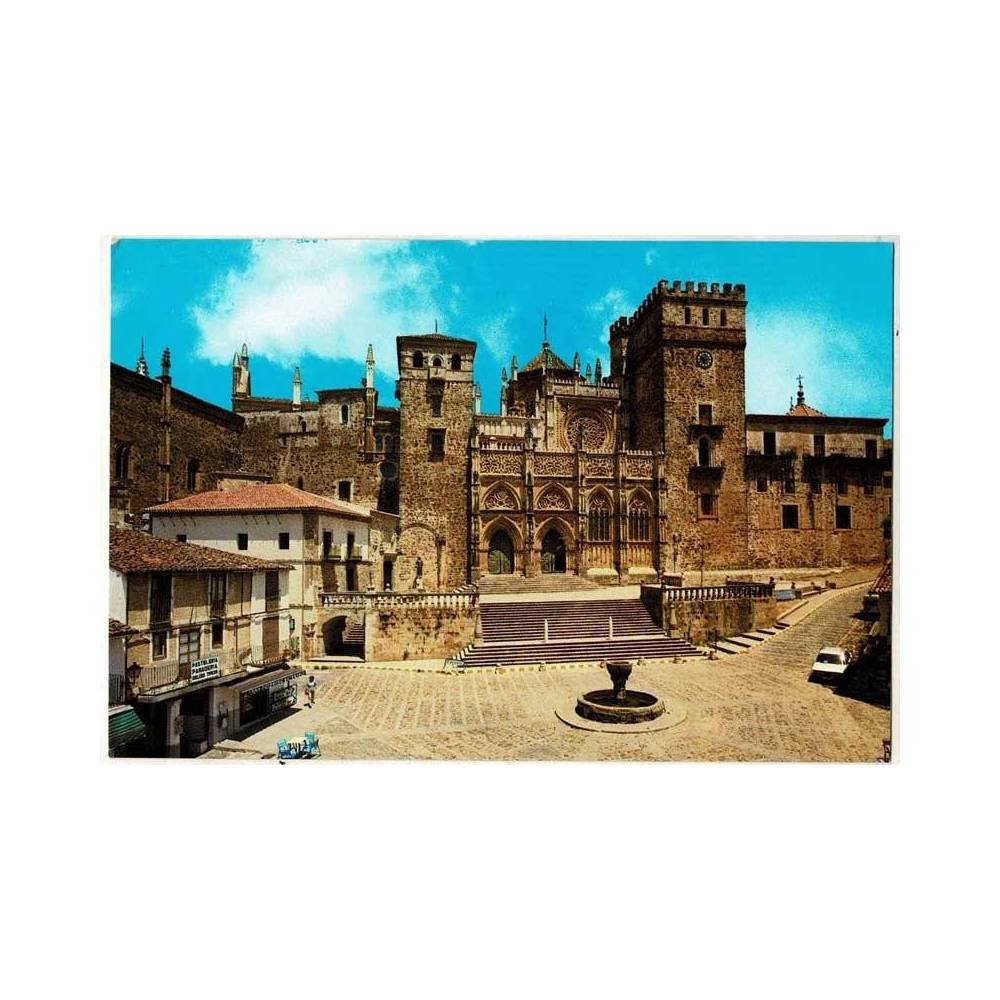 Postal Cáceres. Guadalupe. Plaza y Fachada principal del Monasterio (S. XIV-XV), Nº 86
