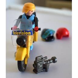 Playmobil. Reportero motorista ref. 3847 (incompleto)