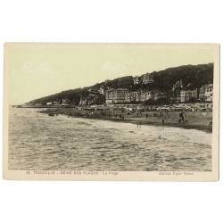 Postal Francia. Trouville. Reine des Plages. La Plage No. 53