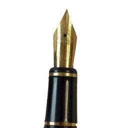 Pluma estilográfica Bifa