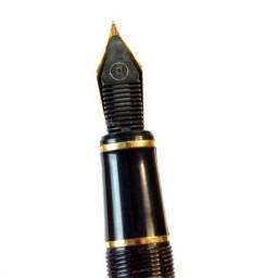 Pluma estilográfica Bifa