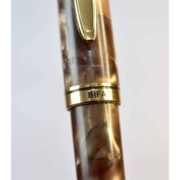 Pluma estilográfica Bifa