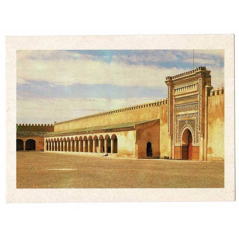 Postal Marruecos. Meknes. Porte du Palais Royal No. 327