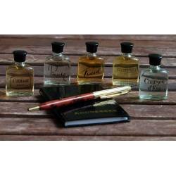Estuche con 5 Perfumes Miniatura Superdrug Fragrance Collection + Agenda + Bolígrafo