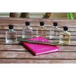 Estuche con 5 Perfumes Miniatura Superdrug Fragrance Collection + Agenda + Bolígrafo