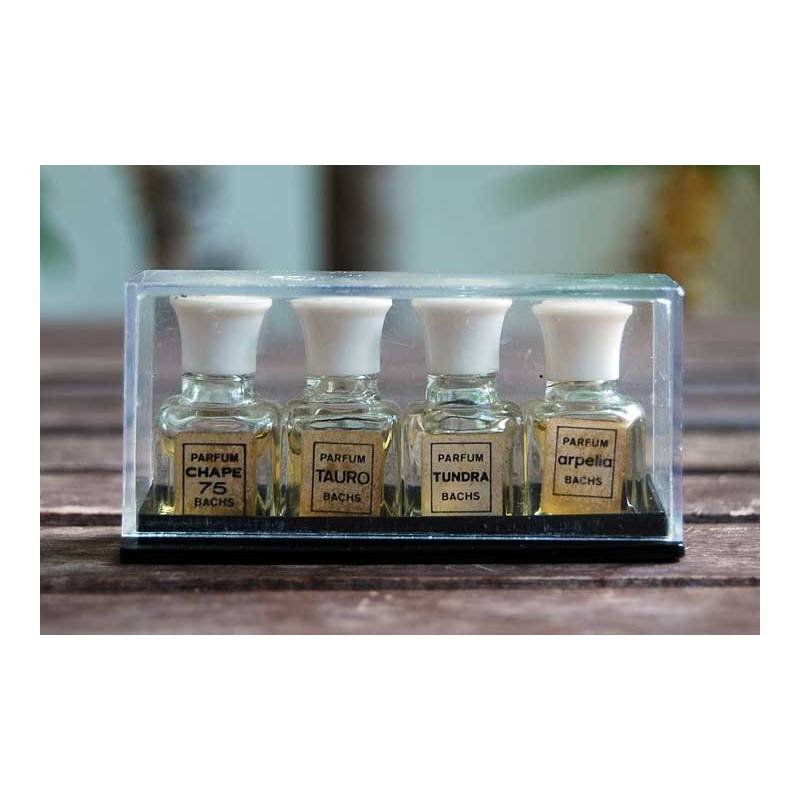 Set de 4 Perfumes Bachs Miniatura en caja de plástico. Años 70