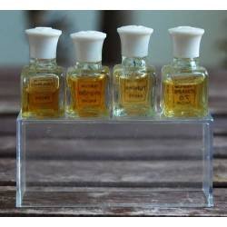 Set de 4 Perfumes Bachs Miniatura en caja de plástico. Años 70